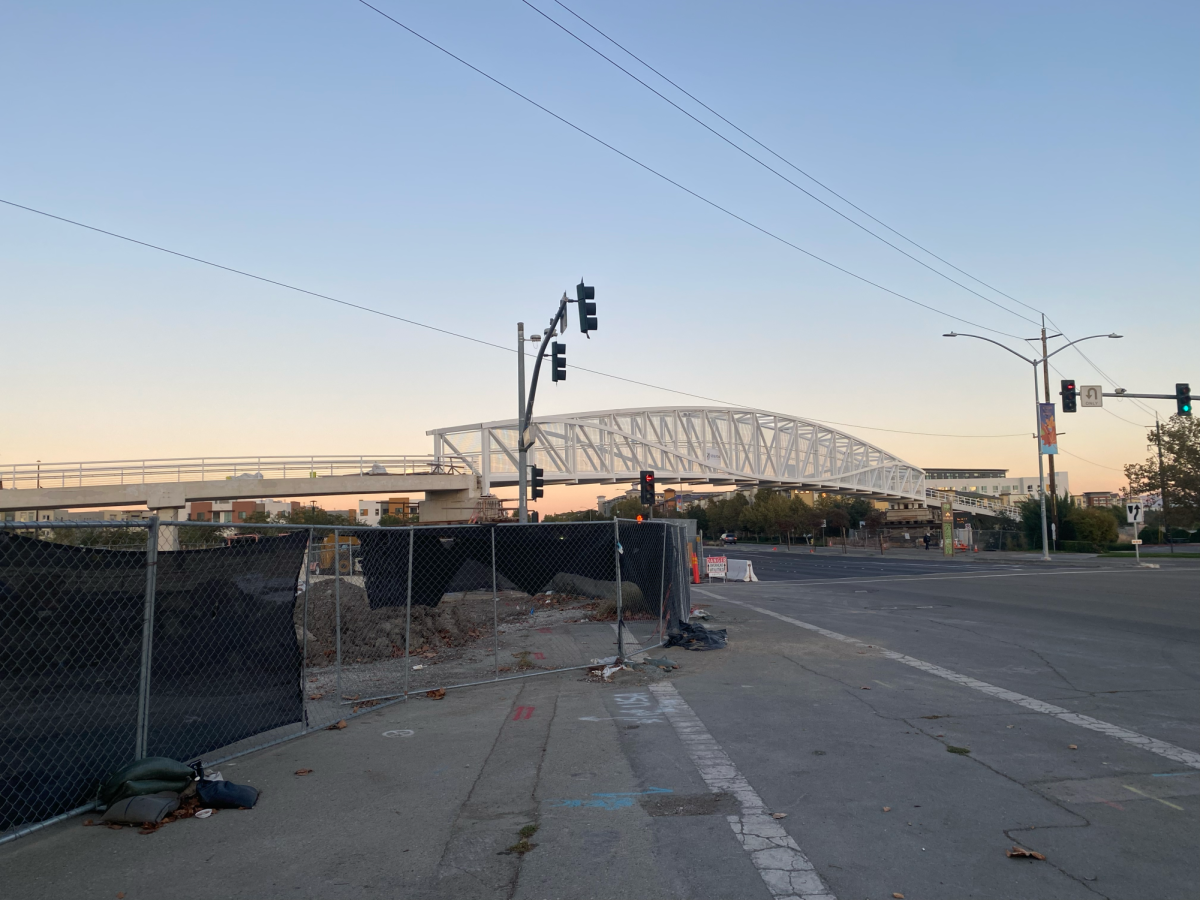 The new Iron Horse Trail Bridge Overcrossing, joining the Iron Horse Trail and allowing passage over Dublin Boulevard road.